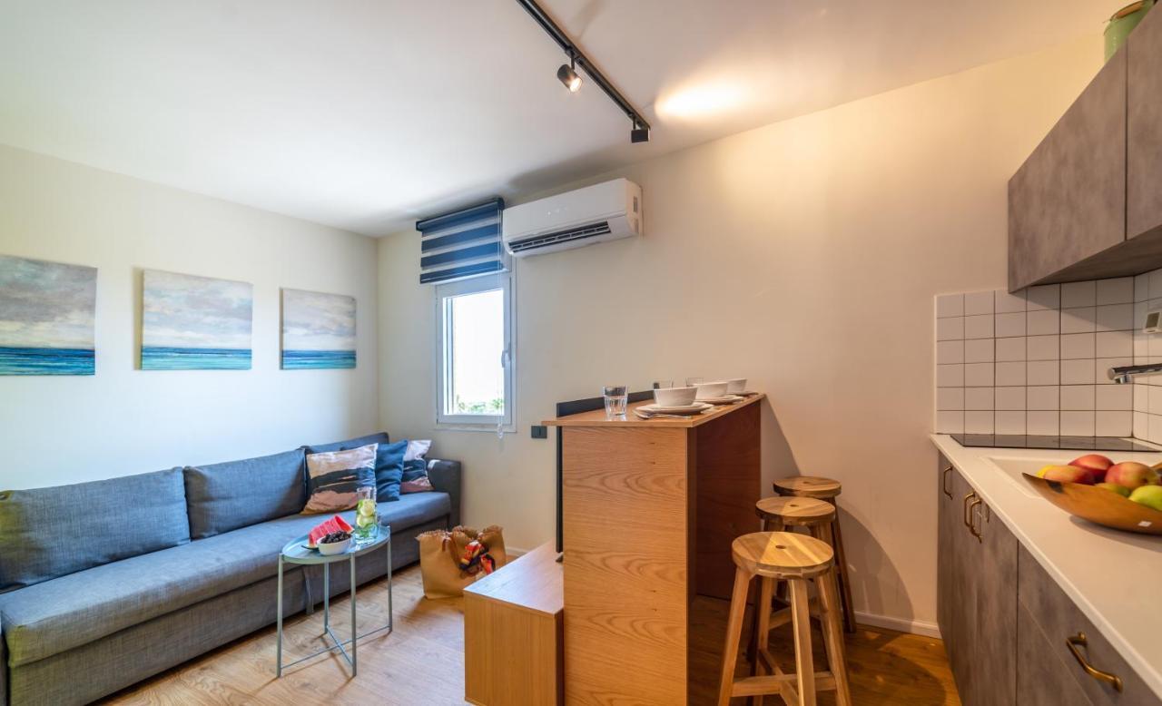 One Bedroom Apartment By Stay Eilat - Sheshet Hayamim Street Экстерьер фото